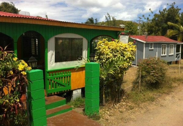 Caribbean Taste Restaurant — photograph 8