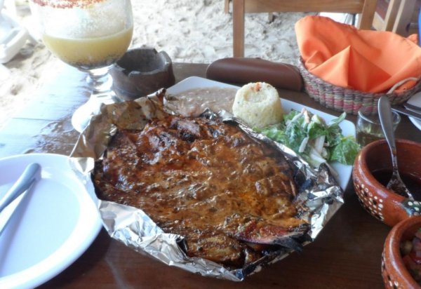 Los Conos Restaurant Bar — photograph 3
