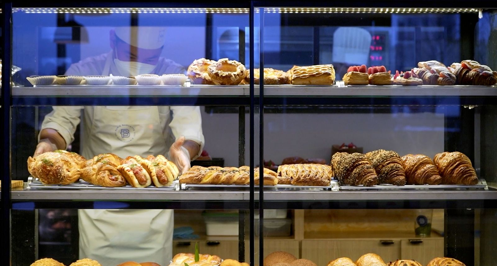 Paris Baguette Continues To Dominate the Bakery Franchise Industry; Signs Agreement in Houston