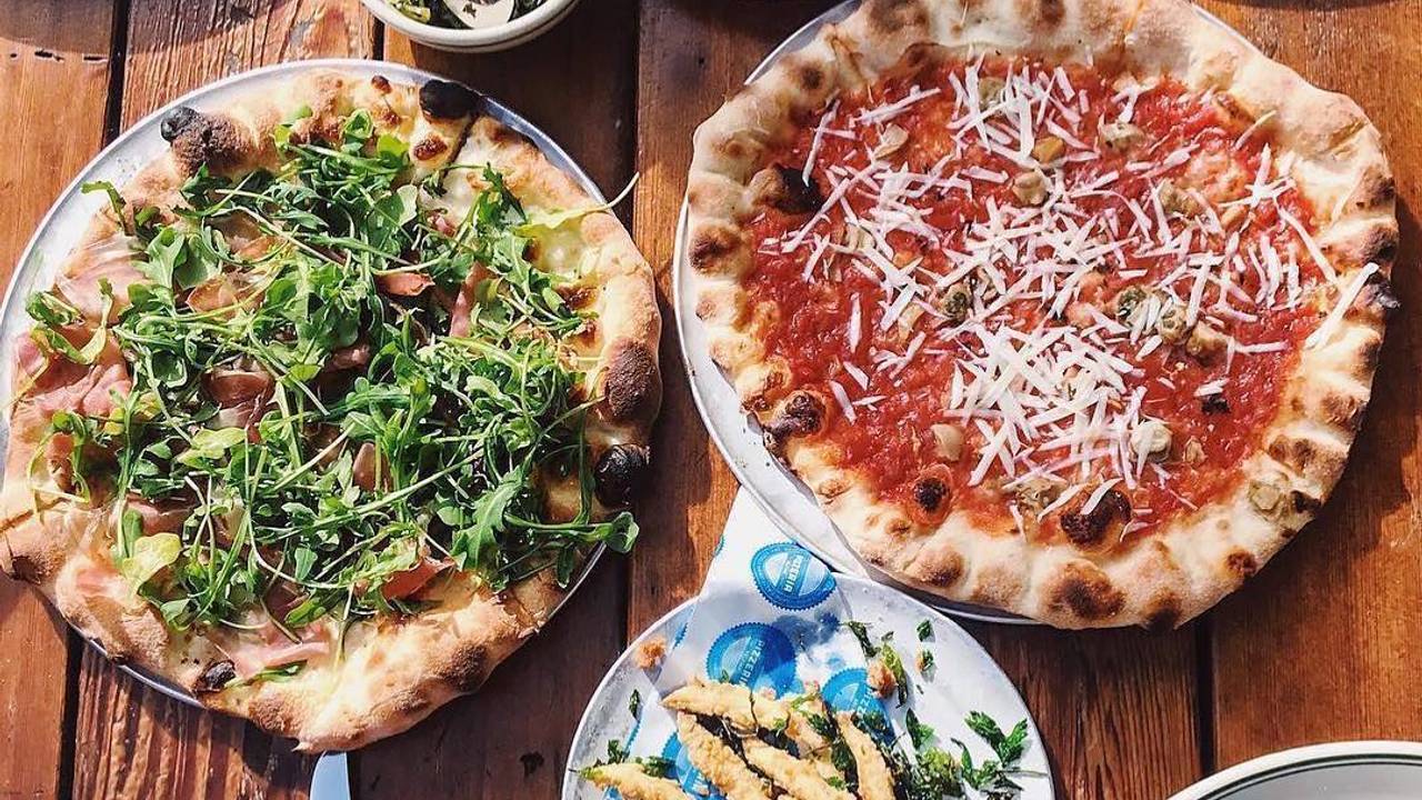The Best Pizza Restaurants: A Guide to Finding Delicious Pies