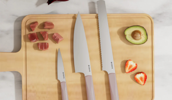 The Ultimate Guide to Choosing the Perfect Knife Set for Your Kitchen