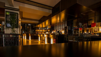 Commercial Cleaning Denver: Elevating Dining Experience