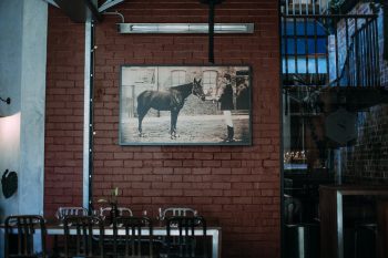From Turf to Table: Themed Dining Experiences Inspired by Horse Racing Culture