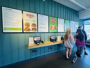 Food Ordering Kiosk Trends: Smarter Menus, Faster Payments, Better CX
