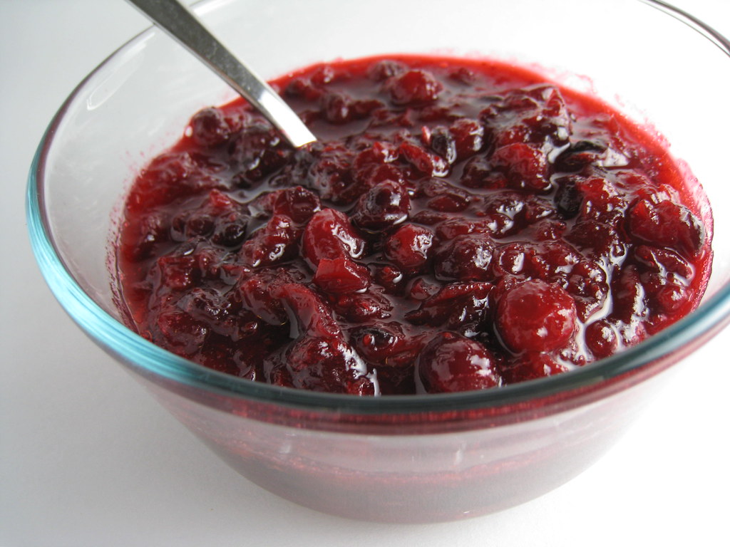 Homemade Cranberry Sauce: A Step-by-Step Guide