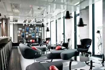 How Upscale Lounges Create the Right Atmosphere to Attract Repeat Customers