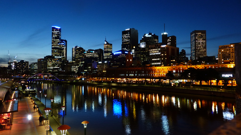 Melbourne by night. Aust.