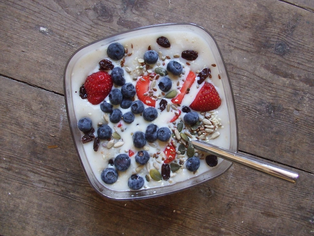 Bowl of rolled oats, a whole-grain food
