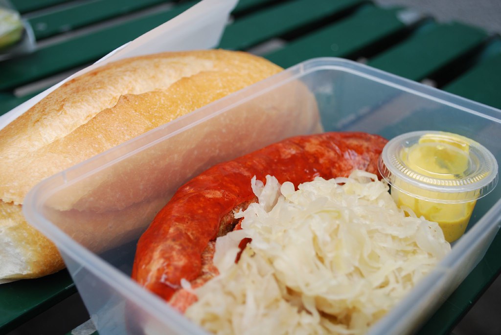 Third-Party vs In-House Delivery: A Restaurant Cost Comparison